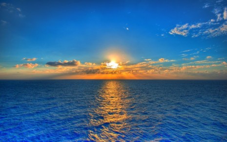 Mavi_deniz_ve_gne_fotoraf